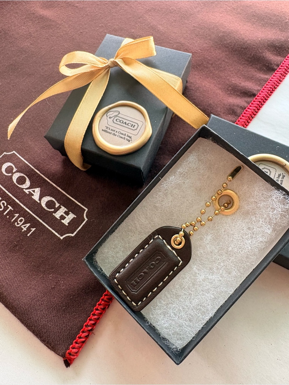 ๐ซRARE Coach DBL-Sided Virgin Vachetta Chocolate HTF Y2K VTG Hang Tag Charm - Picture 6 of 15
